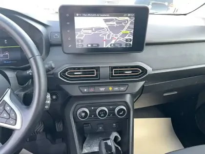 Photo 24 Dacia Jogger  Hybrid 140 7 places GSR2