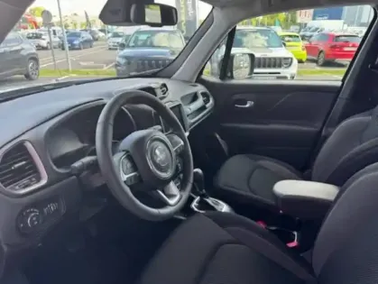 Photo 30 Jeep Renegade  1.3 Turbo T4 190 ch PHEV AT6 4xe eAWD