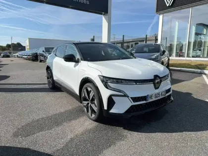 Photo 29 Renault Megane  E-Tech 220 ch autonomie confort GSR2