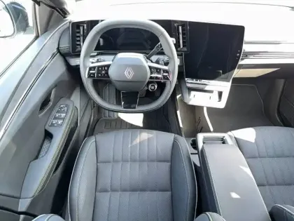 Photo 18 Renault Megane  E-Tech 220 ch autonomie confort GSR2