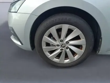 Photo 28 Skoda Octavia  1.0 TSI mHEV e-TEC 110 ch DSG7