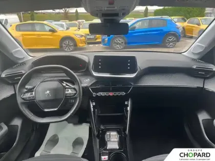 Photo 11 Peugeot 208  Electrique 50 kWh 136ch