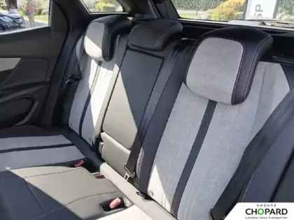 Photo 18 Peugeot 3008  Hybrid 225 e-EAT8