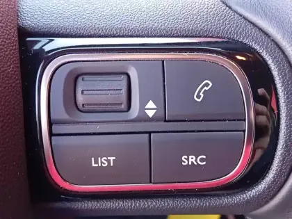 Photo 16 Citroën C3 Aircross  PureTech 110 S&S BVM6