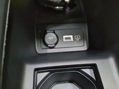 Photo 52 Peugeot 308  SW BlueHDi 130ch S&S EAT8