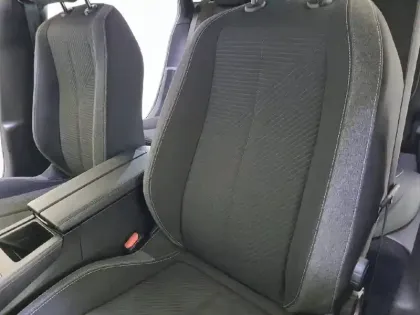 Photo 40 Peugeot 308  SW BlueHDi 130ch S&S EAT8