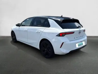 Photo 34 Opel Astra  1.2 Turbo 130 ch BVA8