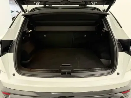 Photo 114 Renault Austral  E-Tech full hybrid 200 GSR2