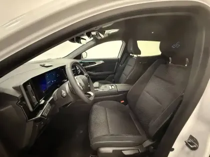Photo 119 Renault Austral  E-Tech full hybrid 200 GSR2