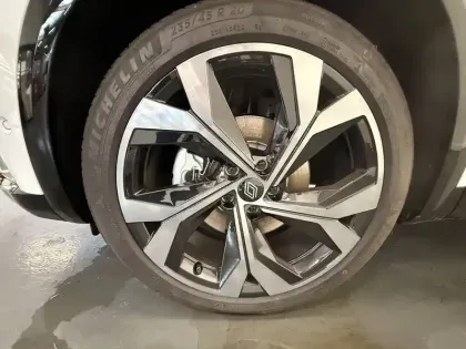 Photo 74 Renault Austral  E-Tech full hybrid 200 GSR2