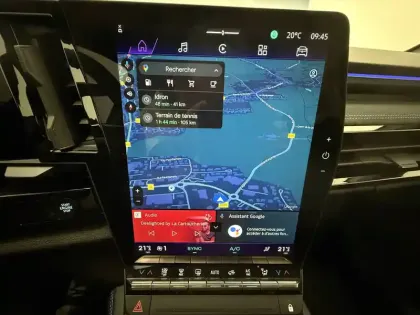 Photo 93 Renault Austral  E-Tech full hybrid 200 GSR2