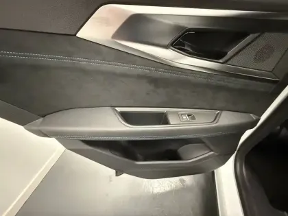 Photo 75 Renault Austral  E-Tech full hybrid 200 GSR2