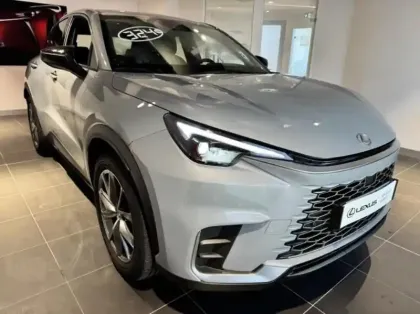 Photo 2 Lexus Lbx  1.5 136ch Elegant 2WD