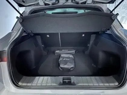 Photo 9 Lexus Lbx  1.5 136ch Elegant 2WD