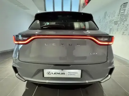 Photo 7 Lexus Lbx  1.5 136ch Elegant 2WD