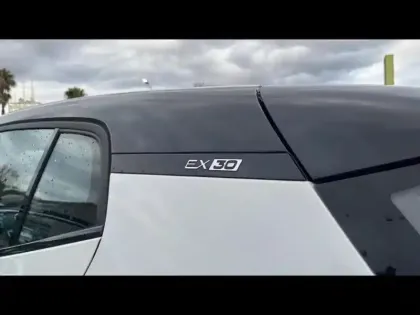 Photo 10 Volvo Ex30  Single Extended Range 272ch Ultra