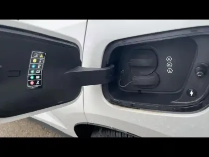 Photo 9 Volvo Ex30  Single Extended Range 272ch Ultra