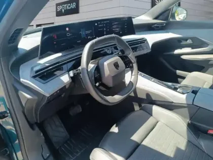 Photo 7 Peugeot 3008  1.2 Hybrid 136ch Allure e-DCS6