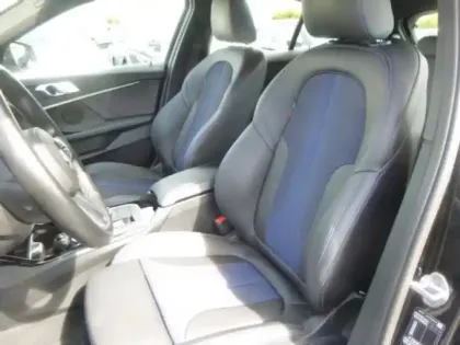 Photo 12 BMW Serie 1 Série 1 118iA 136ch M Sport DKG7