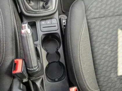 Photo 18 Ford Puma  1.0 Essence/Flexifuel 125ch S&S mHEV Titanium