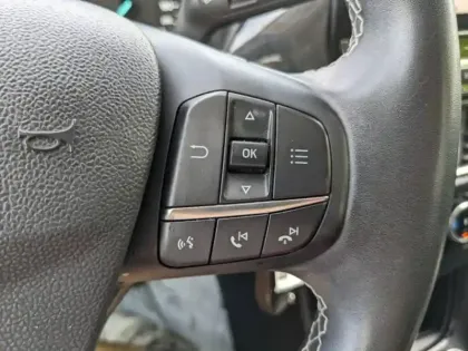 Photo 15 Ford Puma  1.0 Essence/Flexifuel 125ch S&S mHEV Titanium