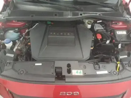 Photo 9 Peugeot 208  e- 136ch GT