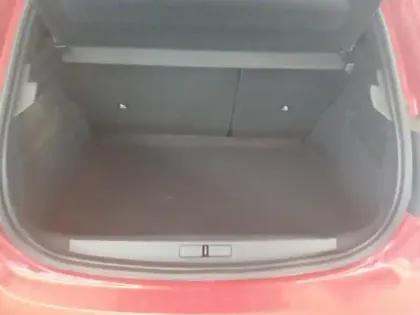 Photo 10 Peugeot 208  e- 136ch GT