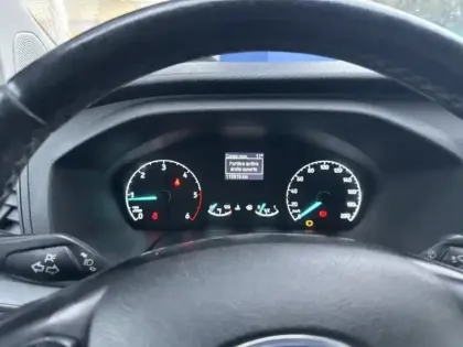 Photo 10 Ford Custom Gén. I Ph2 Trend Business 4