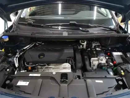 Photo 10 Peugeot 3008  HYBRID 225ch Allure e-EAT8