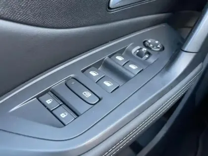 Photo 8 Peugeot 308  1.2 PureTech 130ch S&S Allure EAT8