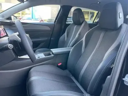 Photo 5 Peugeot 308  1.2 PureTech 130ch S&S Allure EAT8