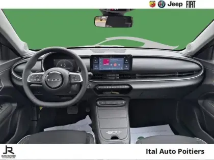 Photo 10 Fiat 600  1.2 Hybrid Turbo 145ch Pack Confort DCT6