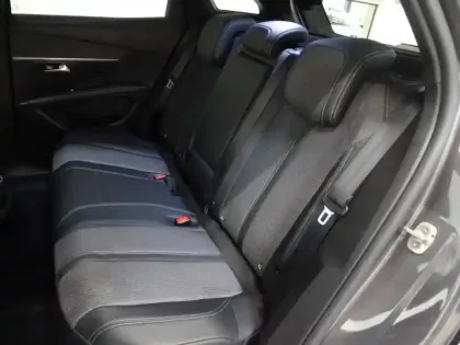 Photo 11 Peugeot 3008  HYBRID 225ch Allure e-EAT8 10cv