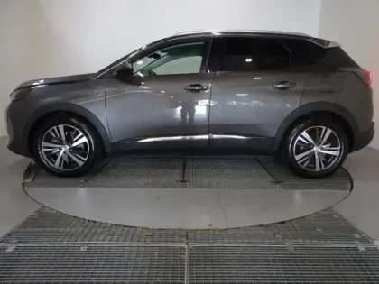 Photo 6 Peugeot 3008  HYBRID 225ch Allure e-EAT8 10cv