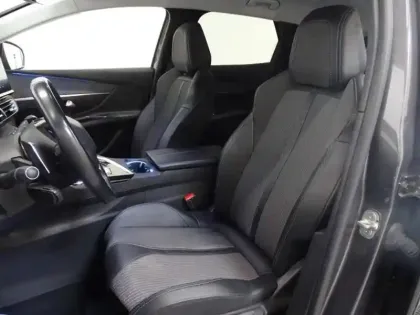 Photo 10 Peugeot 3008  HYBRID 225ch Allure e-EAT8 10cv