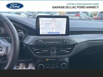 Photo 6 Ford Focus  1.0 EcoBoost mHEV 155ch Titanium Style
