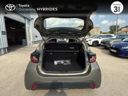 Photo 9 Toyota Yaris  116h Dynamic Business 5p  MY22