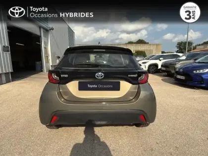 Photo 3 Toyota Yaris  116h Dynamic Business 5p  MY22