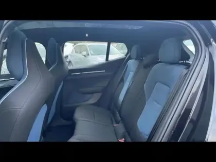 Photo 5 Volvo Ex30  Single Extended Range 272ch Ultra