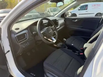 Photo 10 Kia Stonic  1.0 T-GDi 100ch Active