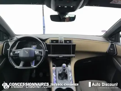 Photo 8 DS DS 7 ESSENCE SO CHIC 130CH BVM6