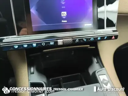 Photo 11 DS DS 7 ESSENCE SO CHIC 130CH BVM6