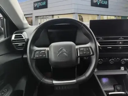 Photo 11 Citroën C4 e- 136 ch Automatique Shine