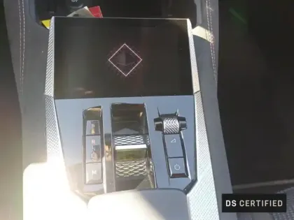 Photo 14 DS DS 4  PureTech 130ch Performance Line Automatique