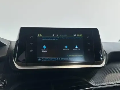 Photo 12 Peugeot 208  e- 136ch Allure