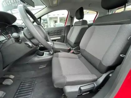 Photo 6 Citroën C3  1.2 PureTech 83ch S&S YOU!