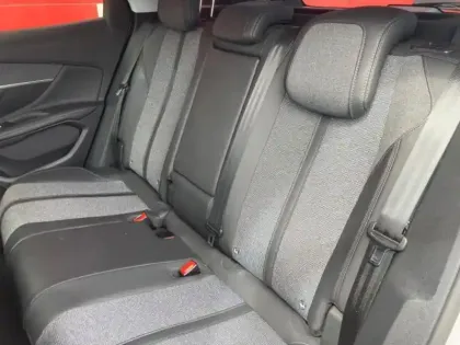 Photo 9 Peugeot 3008  1.2 PureTech 130ch Allure S&S