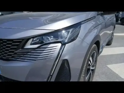 Photo 13 Peugeot 3008  HYBRID 225ch GT e-EAT8