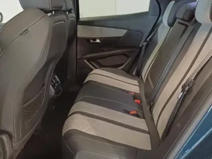 Photo 11 Peugeot 3008  HYBRID 225ch GT e-EAT8