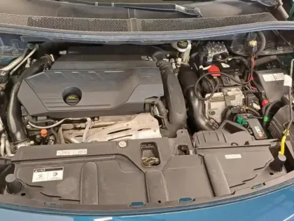 Photo 9 Peugeot 3008  HYBRID 225ch GT e-EAT8